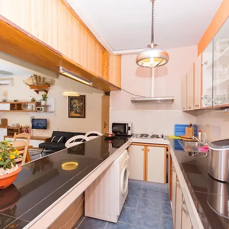 Διαμέρισμα Premium Τρογκίρ